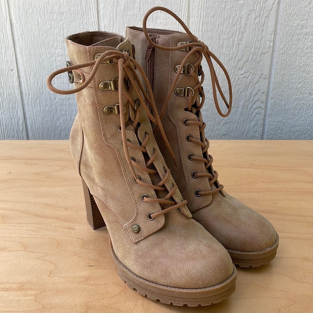 G by Guess GGGansin-R Faux Leather Heeled Combat Boots size 10